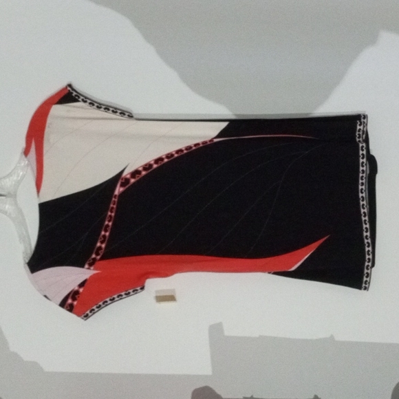 Pucci silk geometric top with belt and storage bag EUC - Picture 4 of 11